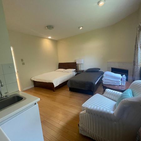 Stylish & Central Vancouver Retreat - Steps From Local Attractions! Apartment Екстериор снимка